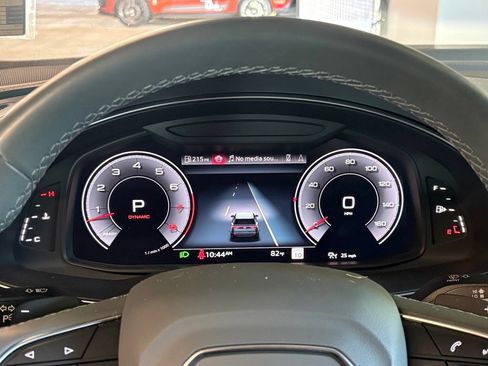 Used 2024 Audi Q8 Prestige w/ Prestige Package AWD/4WD image 25