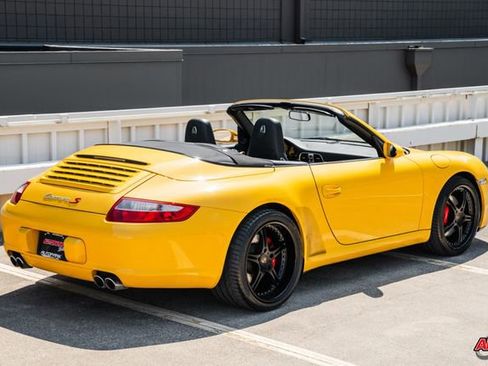 Used 2006 Porsche 911 Carrera S image 43