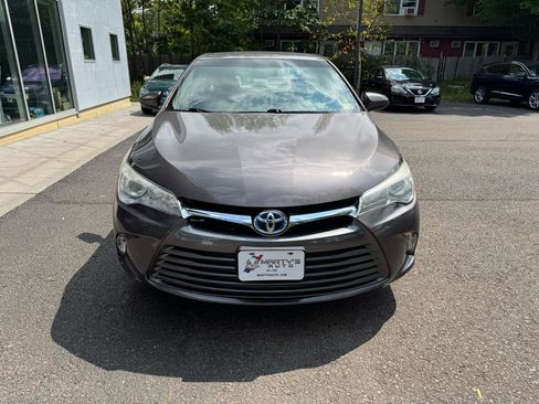 Used 2017 Toyota Camry LE FWD image 8