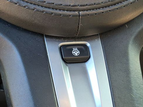 Used 2020 BMW 750i xDrive w/ M Sport Package image 38