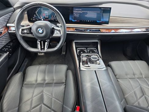 Used 2024 BMW 760i xDrive w/ Executive Package AWD/4WD image 13