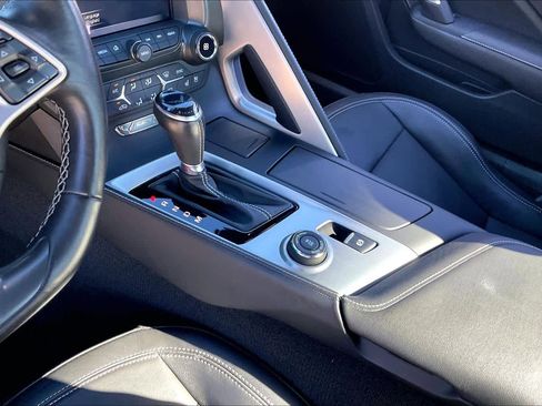 Used 2019 Chevrolet Corvette Stingray Coupe image 11