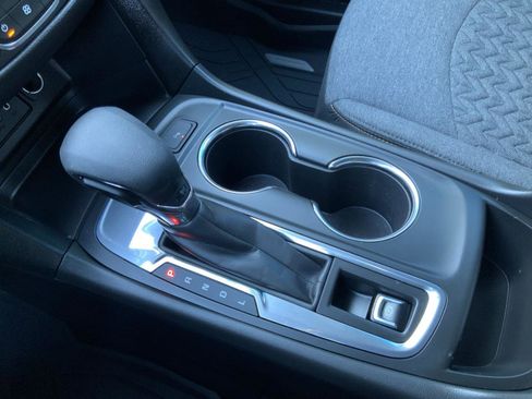 Certified 2022 Chevrolet Equinox LT image 36