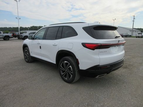 New 2026 Buick Enclave Sport Touring image 8