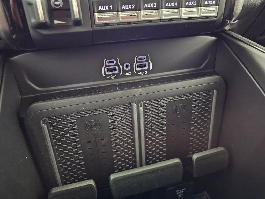 New 2026 RAM 3500 Laramie w/ Night Edition AWD/4WD image 32