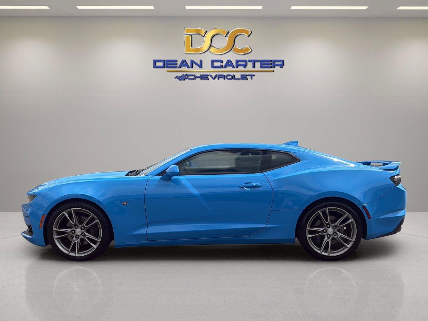 Used 2022 Chevrolet Camaro SS RWD image 2
