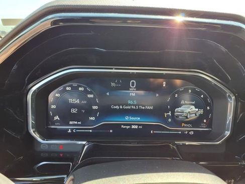 Used 2025 Chevrolet Silverado 1500 LT image 74