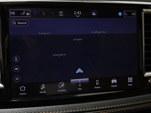 Used 2021 Chrysler Pacifica Pinnacle image 10