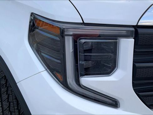 New 2026 GMC Sierra 1500 Pro w/ Pro Value Package AWD/4WD image 12
