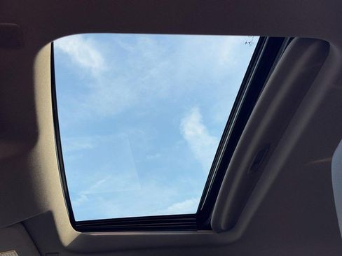 Used 2021 GMC Sierra 2500 Denali w/ Denali Ultimate Package image 27