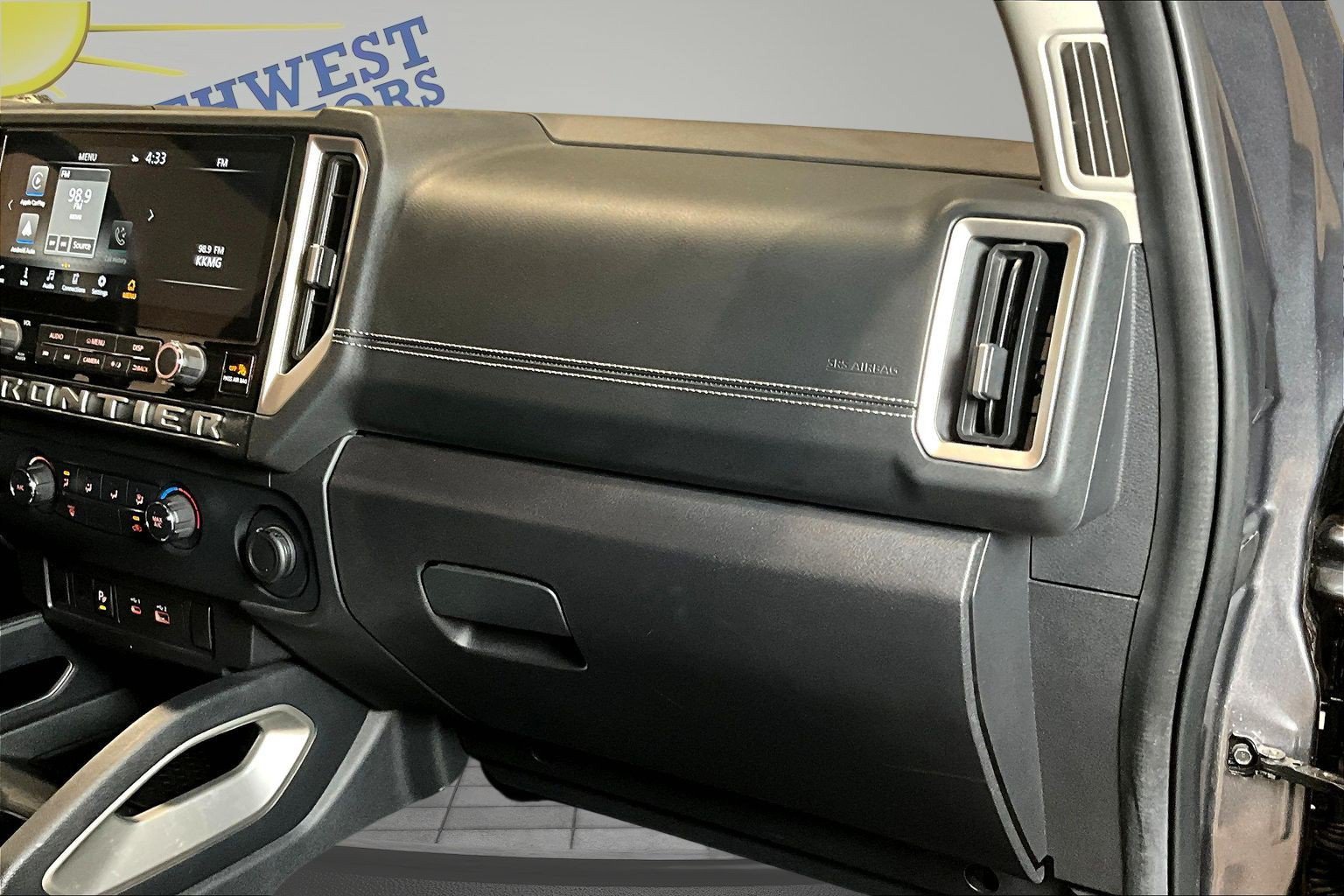 Used 2026 Nissan Frontier SV AWD/4WD image 27