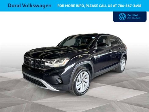 Certified 2022 Volkswagen Atlas Cross Sport SE image 1