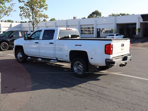 Used 2018 Chevrolet Silverado 3500 W/T w/ WT Fleet Convenience Package AWD/4WD image 9