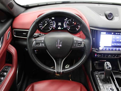 Used 2022 Maserati Levante GT image 6