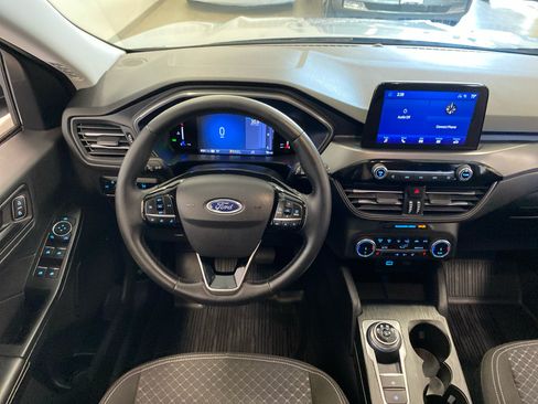 Used 2023 Ford Escape Active AWD/4WD image 13