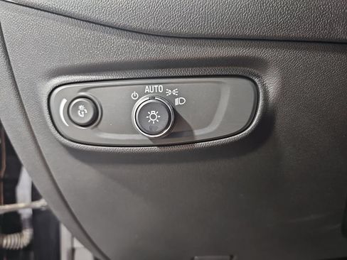 Used 2022 Chevrolet Equinox LT AWD/4WD image 27