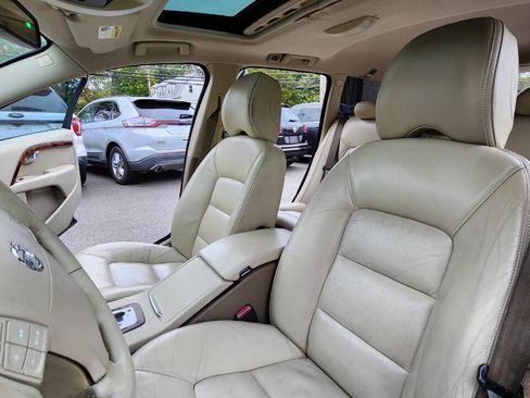 Used 2008 Volvo XC70 3.2 image 22