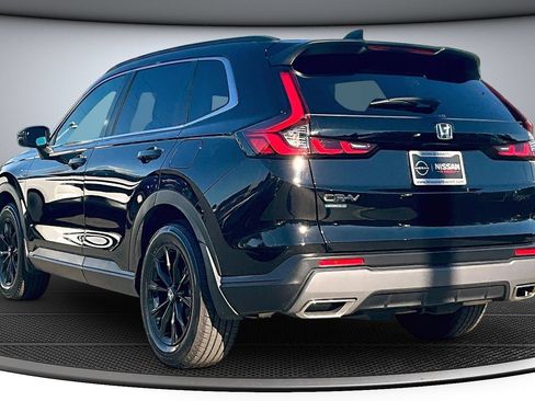Used 2025 Honda CR-V Sport image 4