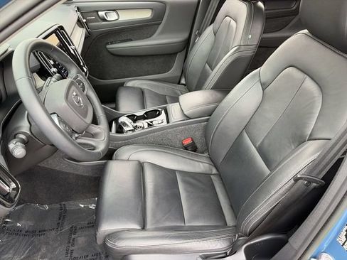 Used 2023 Volvo XC40 B5 Ultimate AWD/4WD image 20