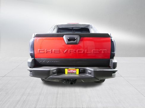 Used 2004 Chevrolet Avalanche 2500 w/ Preferred Equipment Group image 6