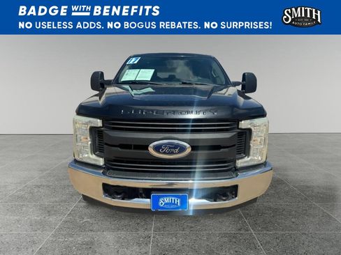 Used 2017 Ford F250 XL w/ XL Value Package RWD image 3