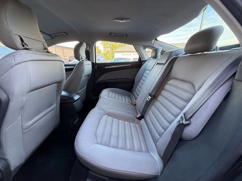 Used 2014 Ford Fusion S image 16