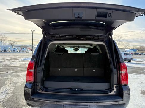 Used 2016 Chevrolet Tahoe LT w/ Luxury Package image 9
