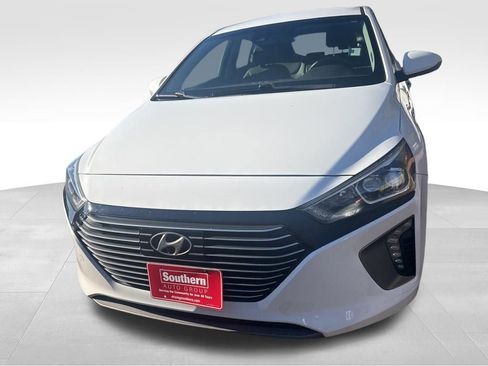 Used 2019 Hyundai Ioniq Limited image 4