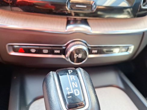 Used 2020 Volvo XC60 T6 Inscription w/ Protection Package Premier image 27