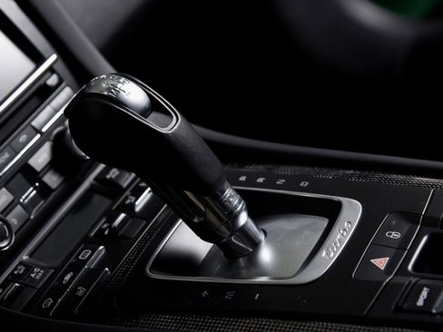 Used 2015 Porsche 911 Turbo S image 6