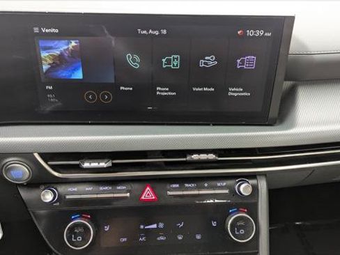 Used 2025 Hyundai Sonata SEL FWD image 28