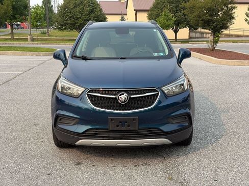 Used 2020 Buick Encore Preferred w/ Safety Package AWD/4WD image 3