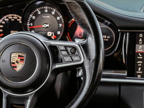 Used 2018 Porsche Panamera 4 AWD/4WD image 14