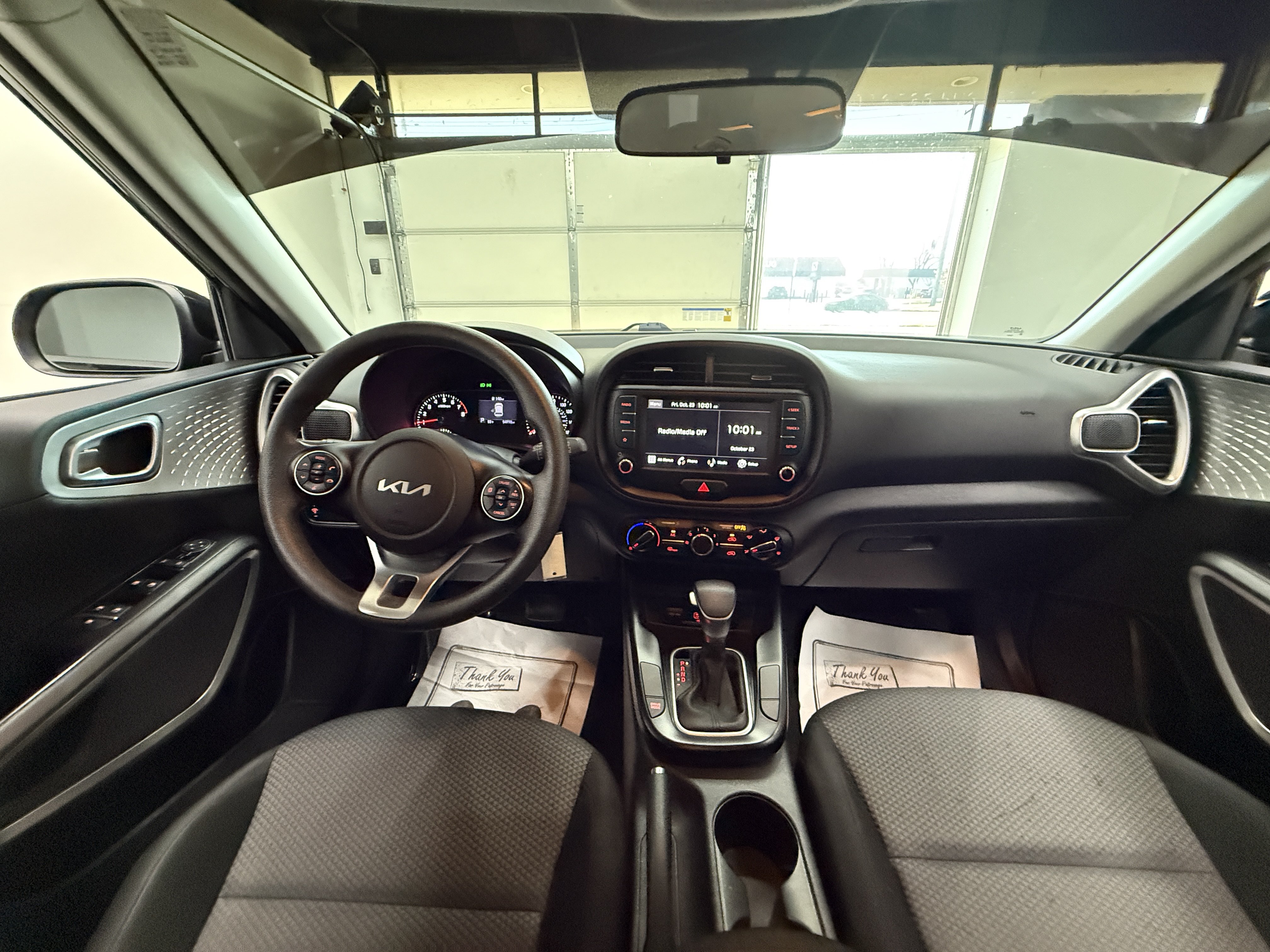 Used 2022 Kia Soul LX FWD image 12