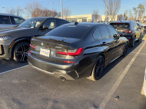 Certified 2022 BMW 330i xDrive Sedan w/ M Sport Package image 26