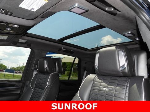Used 2023 Cadillac Escalade V w/ LPO, Floor Liner Package image 4