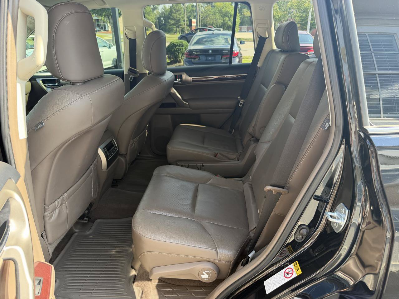 Used 2019 Lexus GX 460 Premium AWD/4WD image 29