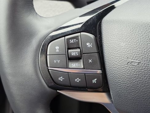 Used 2025 Ford Explorer Platinum AWD/4WD image 20