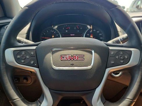 Used 2023 GMC Terrain SLT w/ Tech Package FWD image 22
