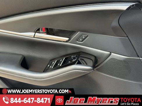 Used 2025 MAZDA CX-30 AWD 2.5 S w/ Preferred Package image 27