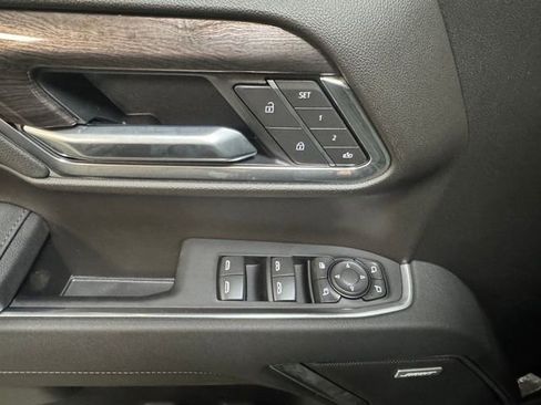New 2026 Chevrolet Silverado 1500 LTZ w/ LTZ Premium Package AWD/4WD image 16