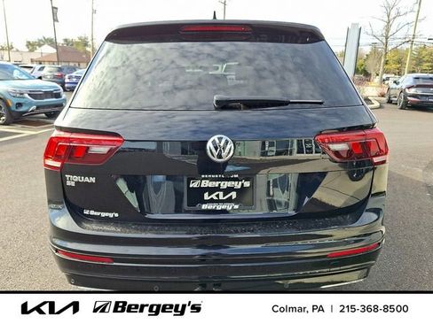 Used 2021 Volkswagen Tiguan SE R-Line image 6