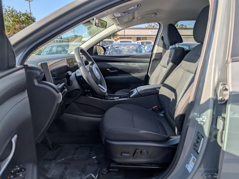 Used 2026 Hyundai Tucson SEL FWD image 14