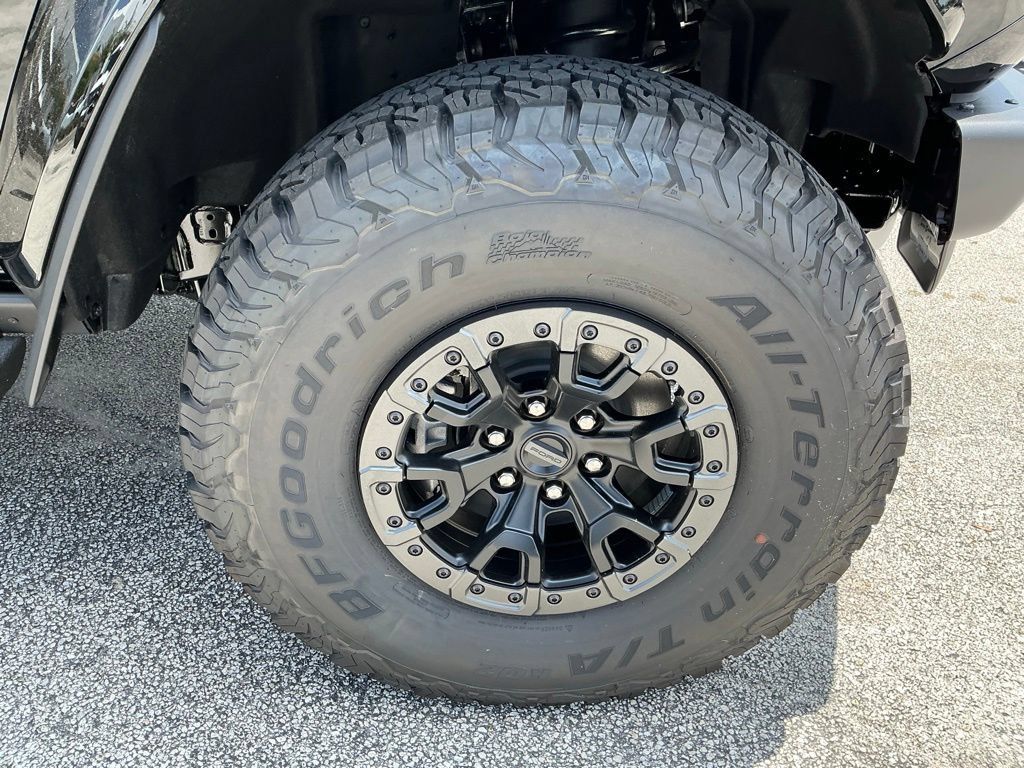 New 2026 Ford Bronco Raptor AWD/4WD image 16