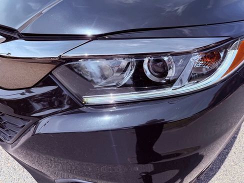 Used 2022 Honda HR-V Sport image 15