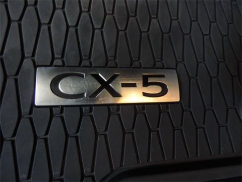 Used 2024 MAZDA CX-5 Carbon Edition image 20