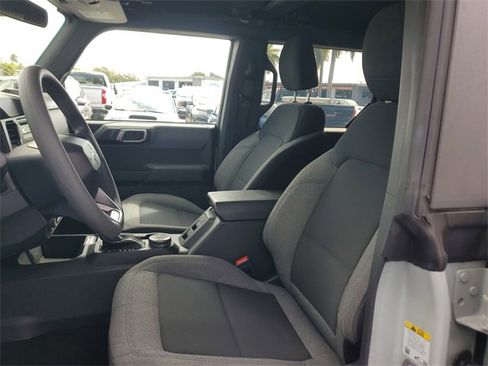 Used 2022 Ford Bronco 4-Door image 13