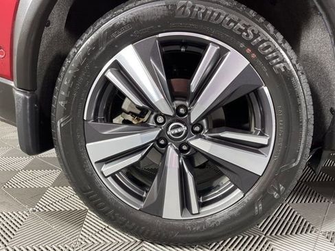 Used 2023 Nissan Rogue Platinum w/ Platinum Premium Package image 15