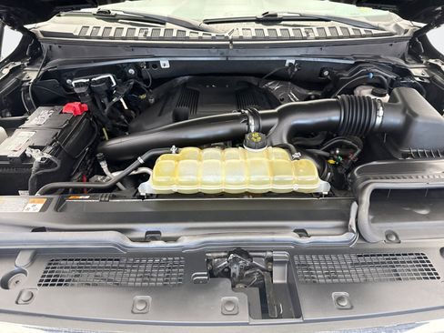 Used 2019 Ford Expedition Platinum image 22