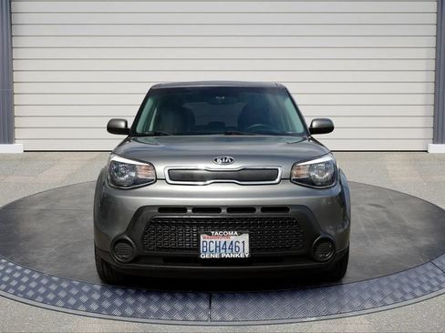 Used 2016 Kia Soul FWD image 2